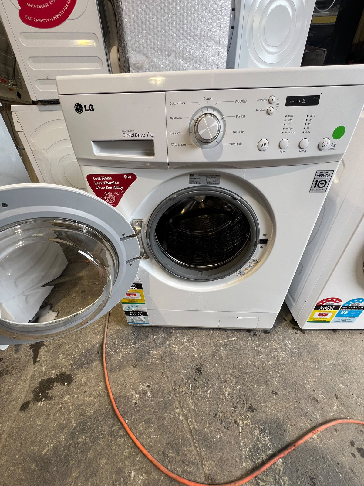 LG 7kg Front Loader Washing Machine – White