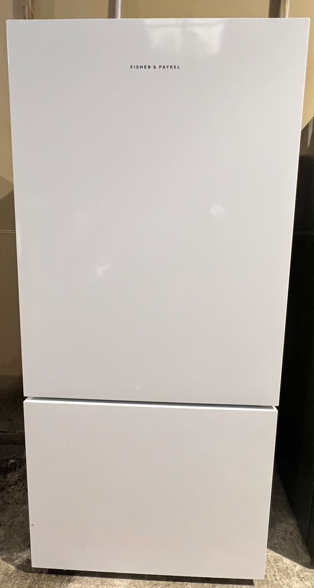 Fisher & Paykel 519L Series 7 French Door Refrigerator - White