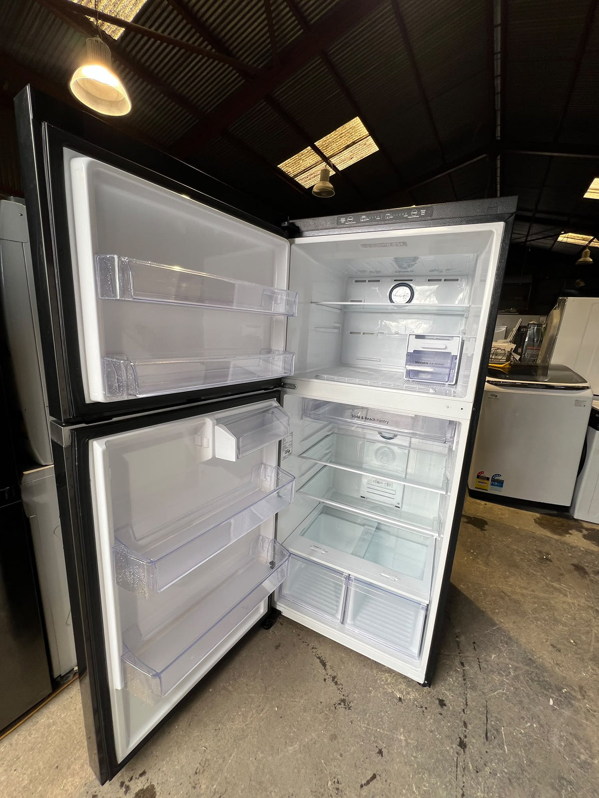 Samsung 498L Top Mount Frost Free Fridge – Black Layered Steel