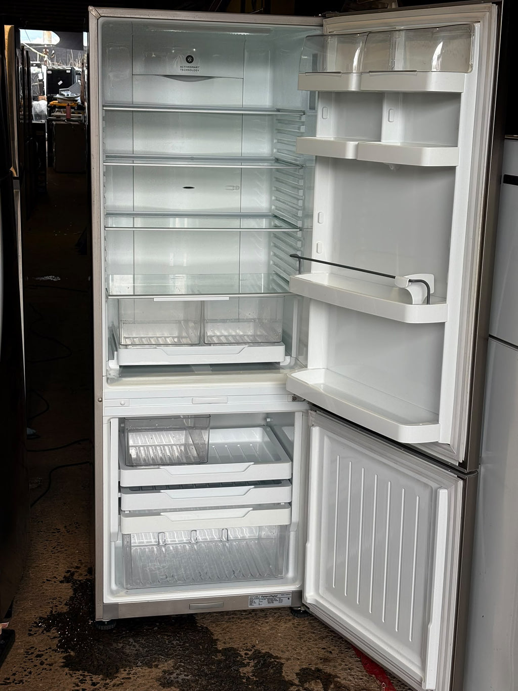 Fisher & Paykel E402BRX4 403L ActiveSmart Bottom Mount Fridge – Refurbished