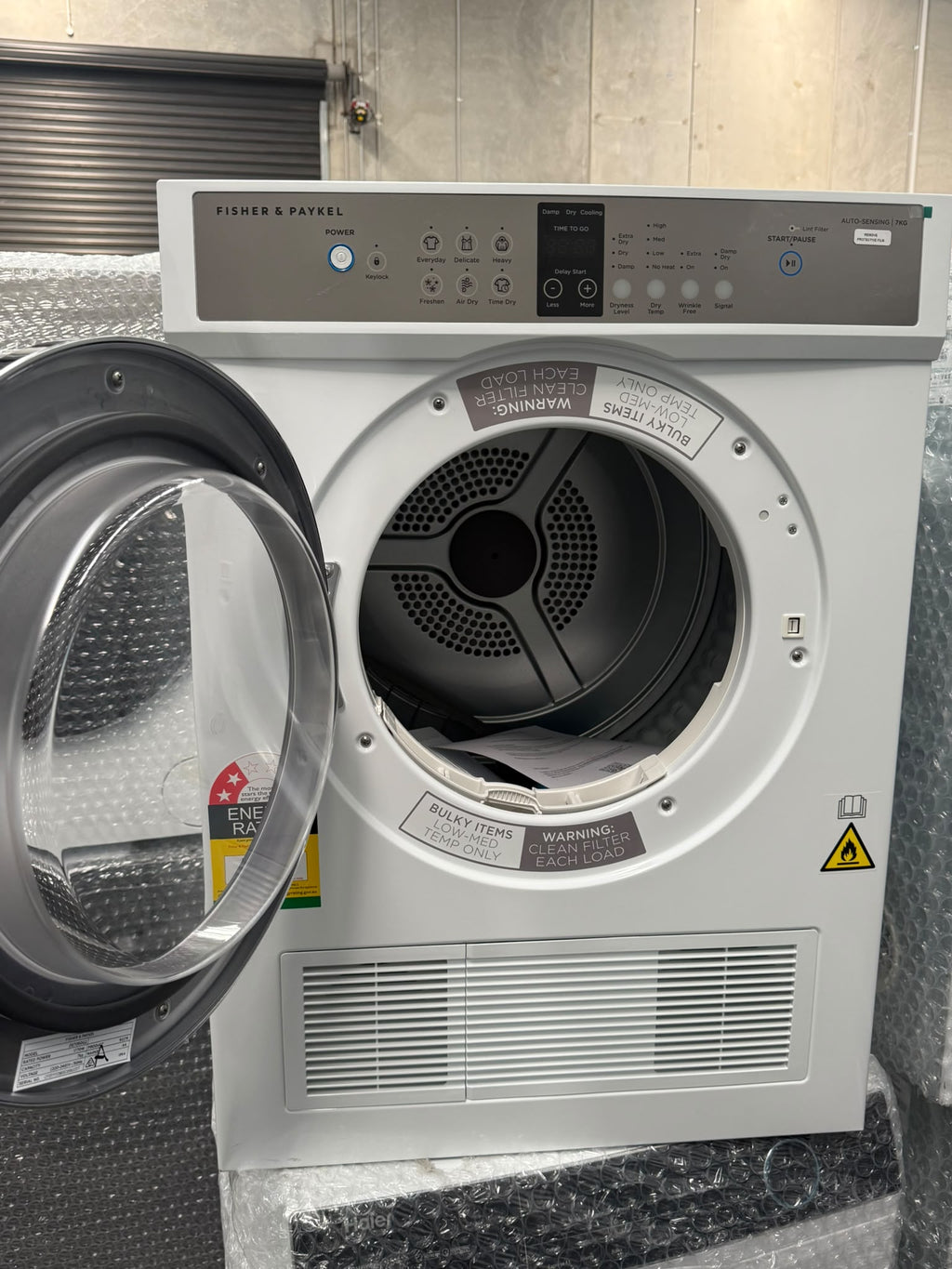 Fisher & Paykel DE7060G2 Series 5 7kg Vented Dryer – White