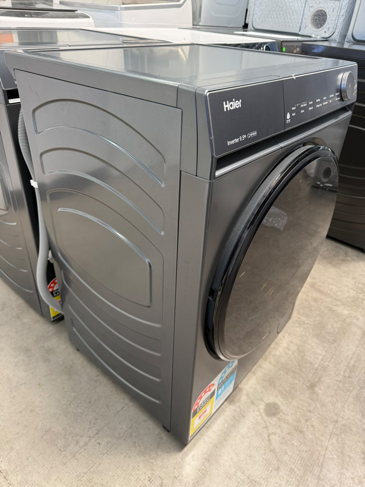 Haier HWFS95NB1 500 Series 9.5kg Front Load Washing Machine – Dark
