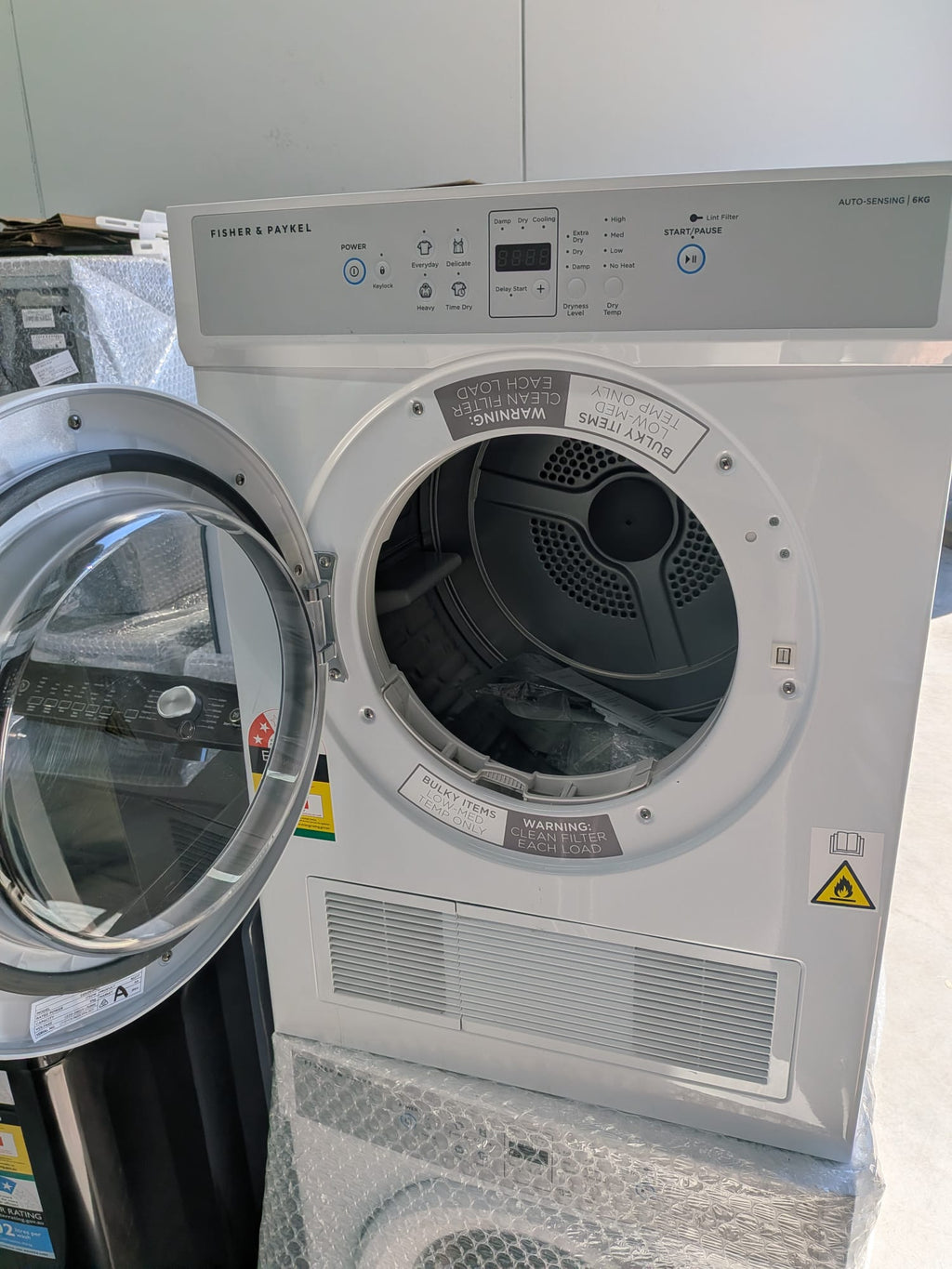 Fisher & Paykel DE6060M2 Series 3 6kg Vented Dryer – Factory-2nd
