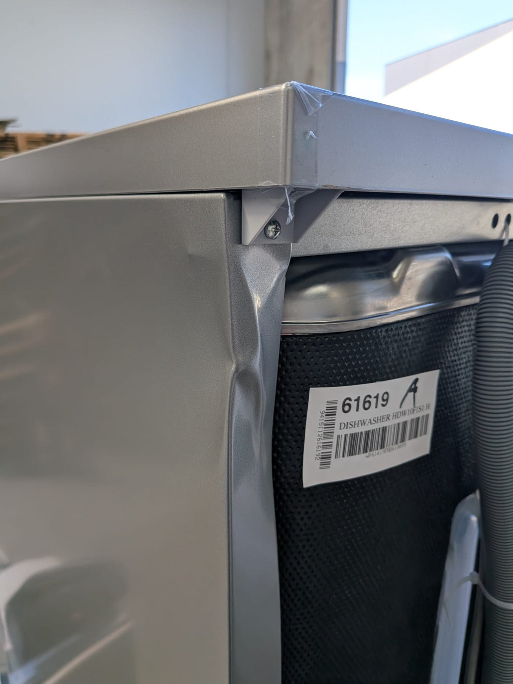 Haier HDW10F1S1 300 Series 10 Place Setting Compact Dishwasher – Silver
