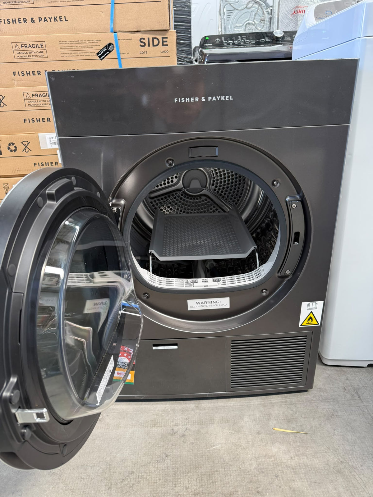 Fisher & Paykel DH9060HLG1 Series 11 9kg Display-free Heat Pump Dryer – Graphite